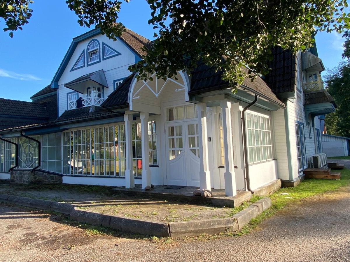 Captain'S House - Kaptenimaja - Apartments Kärdla Dış mekan fotoğraf